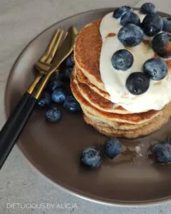 pełnoziarniste pancakes